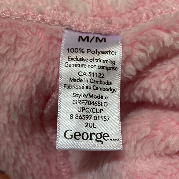 Gently used pink heart printed pj set in size M - Picture 3 of 7